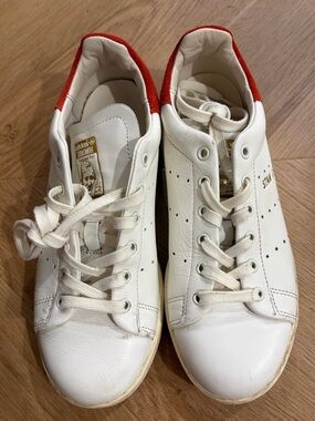 adidas Stan Smith KIDS off white Sneaker with red-orange back size 4.5Y/EU 36.5